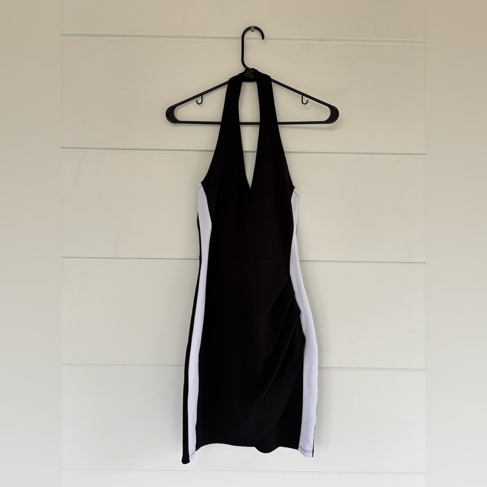 Almost Famous Junior Girls Medium Ruched Halter Dress Black White Stripe A-Line